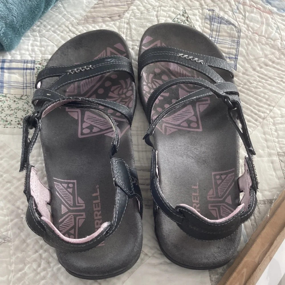 Merrell sandals - Picture 3 of 3